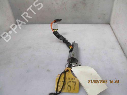 Used Ignition barrel PEUGEOT 405 I (15B) 1.8 Turbo Diesel (90 hp) 24011176