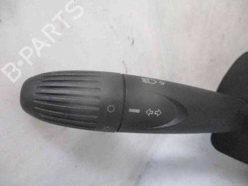 Headlight switch FIAT PUNTO (188_) 1.2 16V 80 (188.233, .235, .253, .255, .333, .353, .639,... | BP20202644I24 