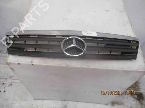 Used Grille MERCEDES-BENZ A-CLASS (W168) A 140 (168.031, 168.131) (82 hp) 21833234