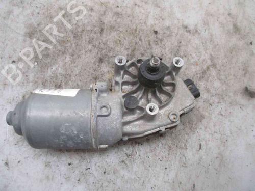 Viskermotor vindrute TOYOTA YARIS (_P9_) 1.4 D-4D (NLP90_, NLP90R) (90 hp) 21833491