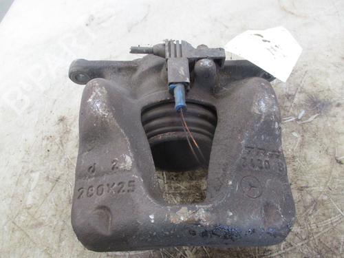 Right front brake caliper MERCEDES-BENZ A-CLASS (W176) A 180 CDI (176.000) | BP28828264M104