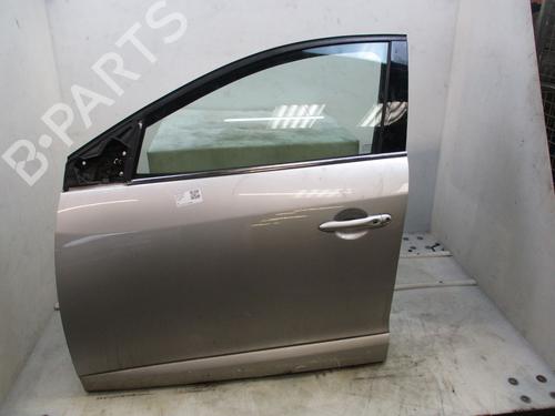 Used Left front door RENAULT MEGANE III Grandtour (KZ0/1) 1.2 TCe (KZ16, KZ28) (132 hp) 24972013