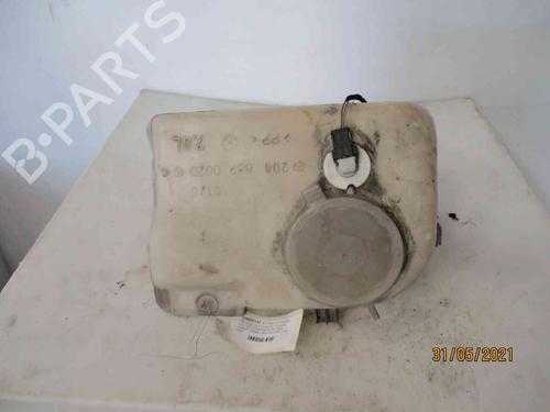 Used Windscreen washer tank MERCEDES-BENZ CLK (C208) CLK 200 Kompressor (208.345) (192 hp) 24009734