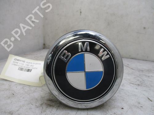 Trunk håndtak BMW 1 (F20) 118 d (150 hp) 26635577