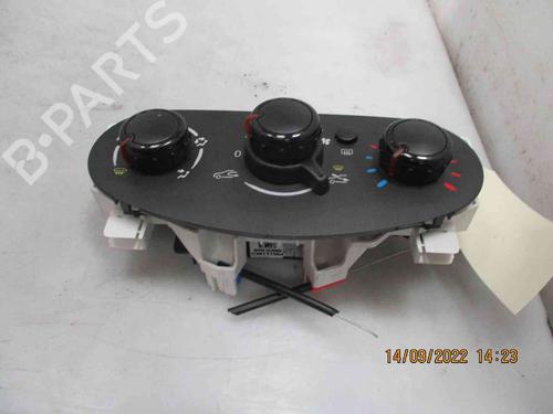 Commande Chauffage RENAULT TWINGO III (BCM_, BCA_) 1.0 SCe 70 (71 hp) 24011536