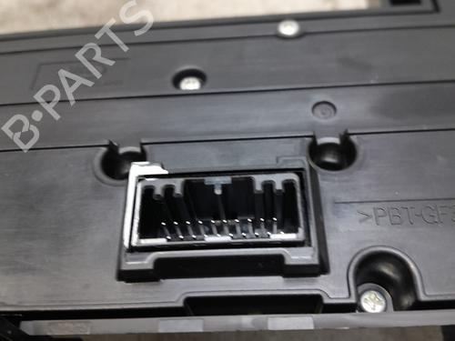Climate control LAND ROVER RANGE ROVER IV (L405) 3.0 SDV6 4x4 | BP32222609I5