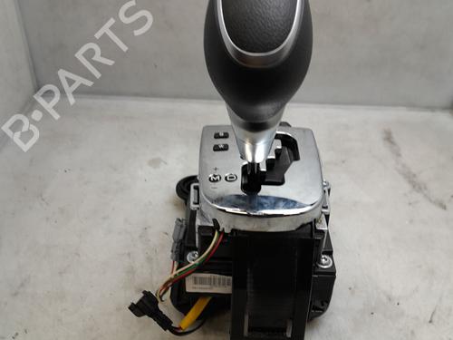 Used Gear lever PEUGEOT 2008 I (CU_) 1.2 THP 130 / PureTech 130 (130 hp) 30824032