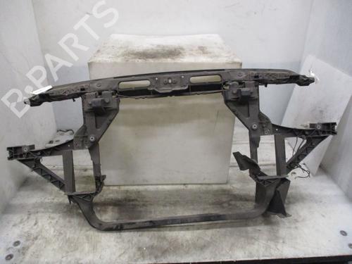 Frontplate/Frontkurv BMW X3 (E83) 2.0 d (150 hp) 24014159