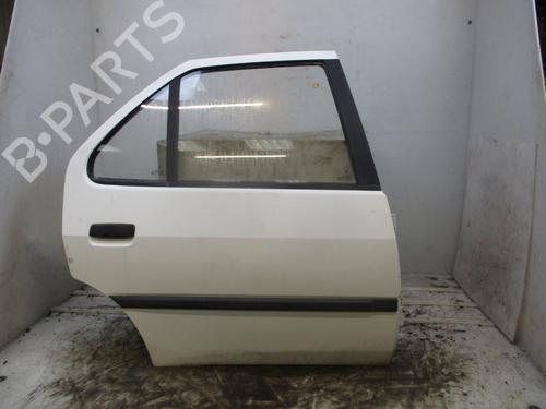 Used Right rear door PEUGEOT 306 Hatchback (7A, 7C, N3, N5) [1993-2003]  26639145