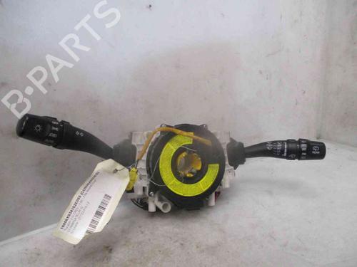 Used Headlight switch HYUNDAI TUCSON (JM) 2.0 CRDi (136 hp) 24005119