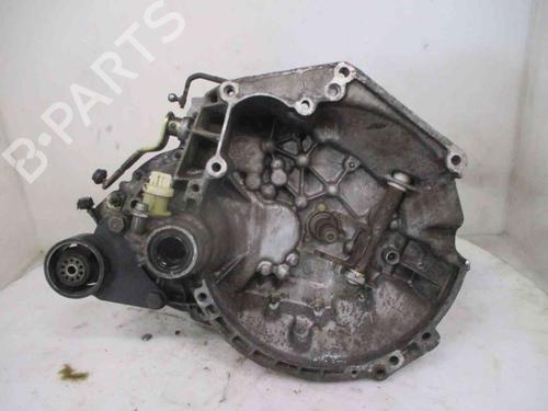 Used Gearbox PEUGEOT 106 II (1A_, 1C_) 1.4 i (75 hp) 19717255