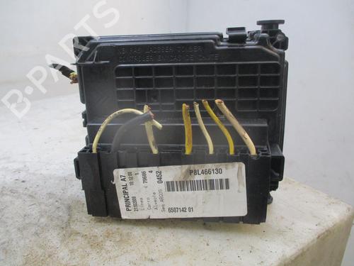 Fuse box PEUGEOT 207 CC (WD_) 1.6 HDi | BP30187186E1