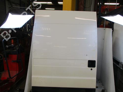 Used Right slide door PEUGEOT BOXER Van (230L) 2.5 D (86 hp) 24013733