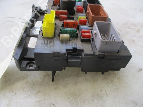 Fuse box CITROËN C4 Picasso I MPV (UD_) 1.6 HDi | BP30884318E1