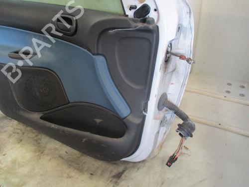 Dør venstre foran PEUGEOT 206 Hatchback (2A/C) 1.1 i | BP24863436C2 