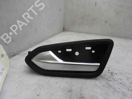 Used Front left interior door handle RENAULT CLIO V (B7_) 1.5 Blue dCi 85 (B7AG) (86 hp) 26633821