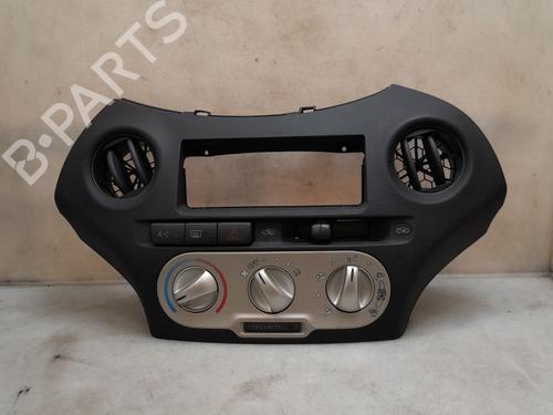 Used Climate control Climate control TOYOTA YARIS (_P1_) 1.3 (SCP12_, SCP13_, SCP12R, SCP13R) (87 hp) 39936679 39936679