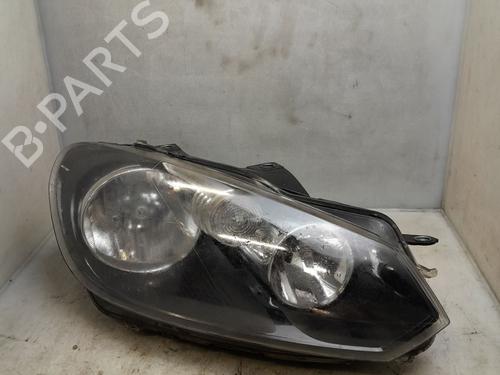Używane Lampa przednia prawa VW GOLF VI (5K1) 1.6 TDI (105 hp) 31346916
