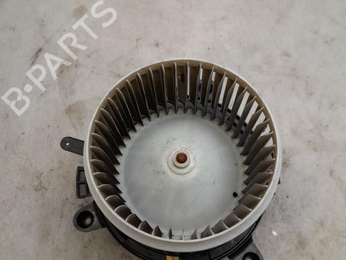 Heater blower motor PEUGEOT 3008 II SUV (MC_, MR_, MJ_, M4_) 1.5 BlueHDi 130 | BP31865024M62