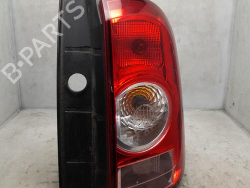 Used Right taillight DACIA DUSTER (HS_) 1.5 dCi (HSMC) (107 hp) 29642800