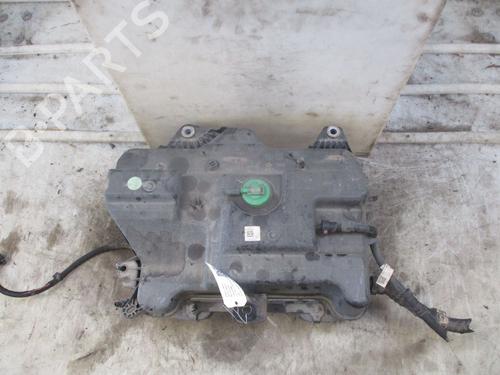 Used AdBlue tank RENAULT TRAFIC III Van (FG_) 2.0 dCi 130 (FGMY) (131 hp) 28029705