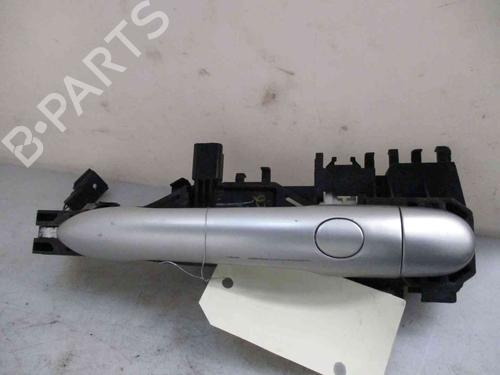 Used Front right exterior door handle RENAULT SCÉNIC II (JM0/1_) 1.9 dCi (JM0G, JM12, JM1G, JM2C) (120 hp) 19716100