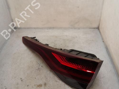 right-tailgate-light-renault-megane-iv-hatchback-b9amn_-2015-34197730 main image