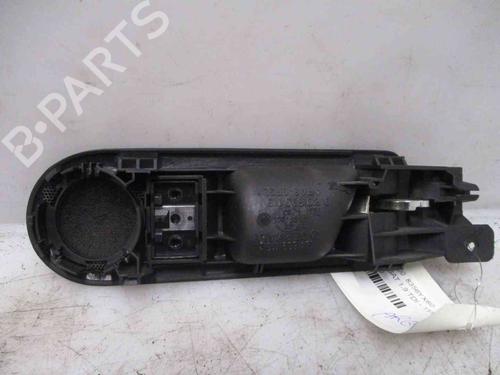 Venstre bak invendig håndtak VW PASSAT B5 (3B2) 1.9 TDI | BP24008532I15 