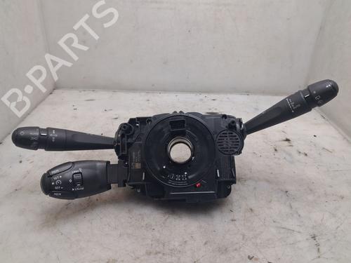 Used Steering column stalk Steering column stalk CITROËN C3 III (SX) 1.5 BlueHDi 100 (SXYHYP, SXYHTU) (102 hp) 40239429 40239429