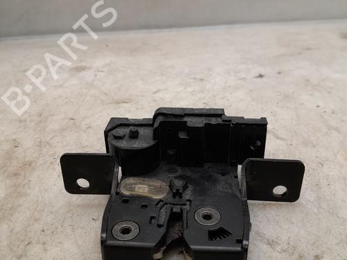Used Tailgate lock RENAULT CLIO III (BR0/1, CR0/1) 1.6 16V (BR05, BR0B, BR0Y, BR15, BR1J, BR1M, BR1Y, CR0B,... (112 hp) 30884359
