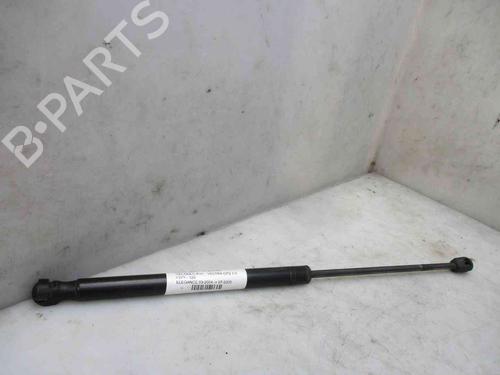 Used Tailgate lift support OPEL VECTRA C GTS (Z02) 1.9 CDTI (F68) (120 hp) 26630857