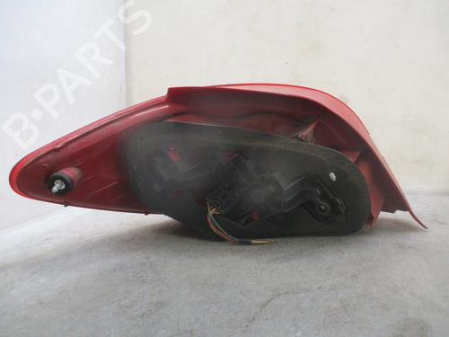 Right taillight PEUGEOT 307 (3A/C) 1.6 HDi | BP27530490C35 