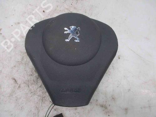 Used Driver airbag PEUGEOT 1007 (KM_) 1.4 HDi (68 hp) 19721237
