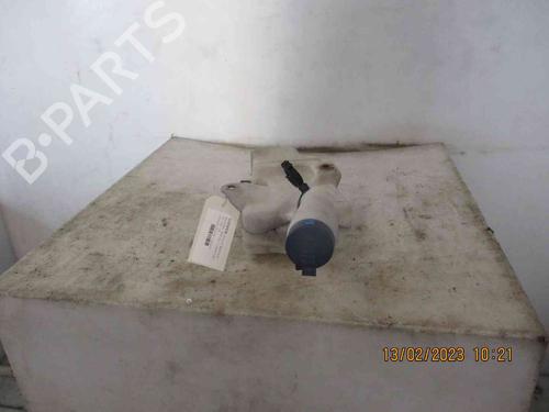 Used Windscreen washer tank FIAT 500 (312_) 1.3 D Multijet (312AXB1A) (75 hp) 26623685
