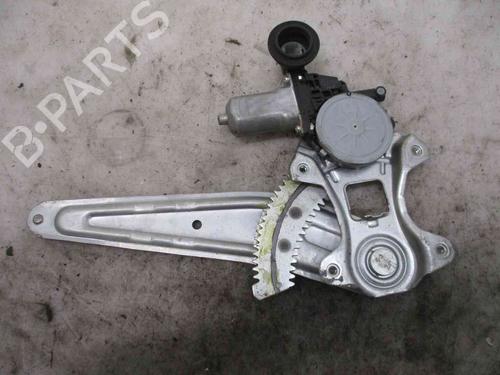 Lève-vitre arrière droit DAIHATSU SIRION (M3_) 1.0 (M300) (70 hp) 24004617