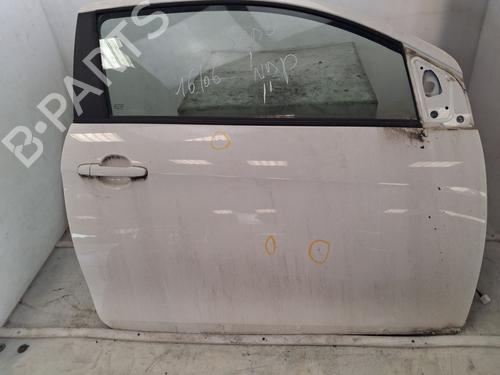 Used Right front door Right front door 37453473 37453473