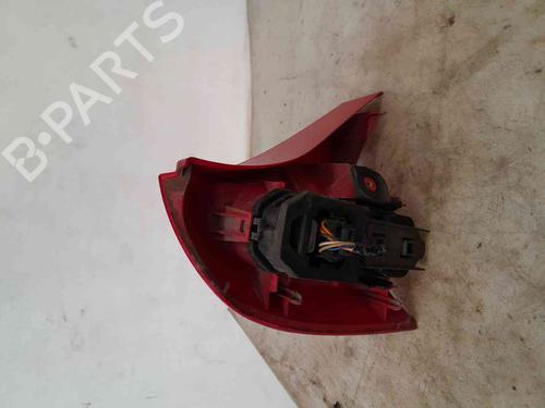 Right taillight RENAULT CLIO II (BB_, CB_) 1.6 (B/CB0D, BB00) | BP26633622C35 