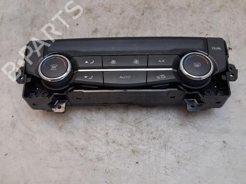 Used Climate control Climate control 38712948 38712948