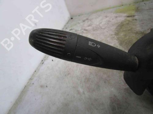 Headlight switch FIAT PUNTO (188_) 1.2 16V 80 (188.233, .235, .253, .255, .333, .353, .639,... | BP21833507I24 