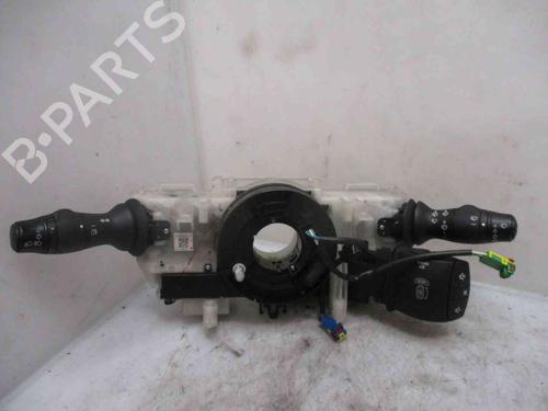 Used Headlight switch RENAULT MEGANE III Hatchback (BZ0/1_, B3_) 1.5 dCi (86 hp) 19717035