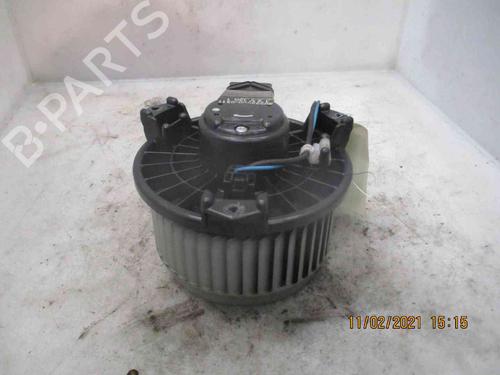Varmeblæser TOYOTA YARIS (_P9_) 1.4 D-4D (NLP90_, NLP90R) (90 hp) 26622668
