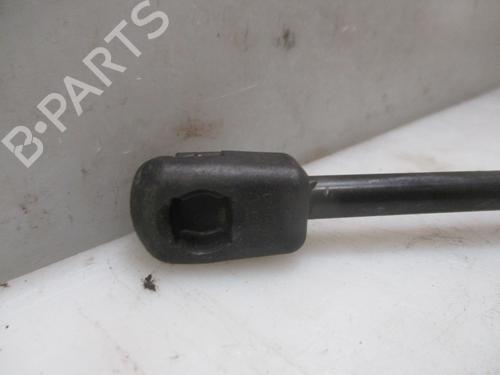 Tailgate lift support PEUGEOT 5008 (0U_, 0E_) 1.6 BlueHDi 120 | BP26635884C138