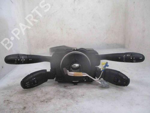 Used Headlight switch PEUGEOT 206+ (2L_, 2M_) 1.4 HDi eco 70 (68 hp) 26621917