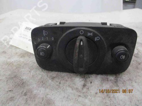 Used Steering column stalk FORD FIESTA VI (CB1, CCN) 1.25 (60 hp) 21833134