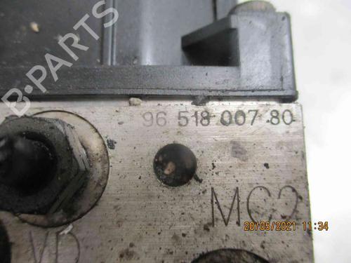Used ABS pump PEUGEOT 307 CC (3B) 2.0 16V (136 hp) 24006933