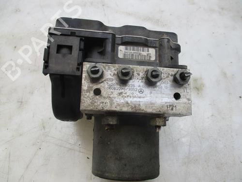 Used ABS pump MERCEDES-BENZ A-CLASS (W169) A 180 CDI (169.007, 169.307) (109 hp) 24863170