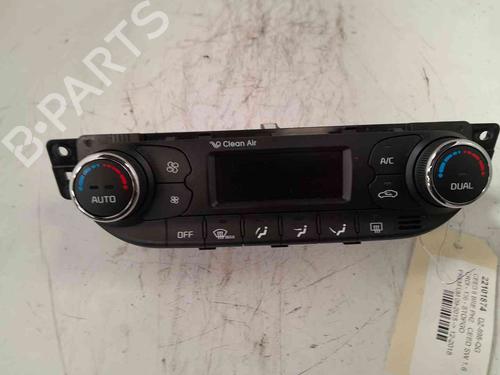 Used Climate control KIA CEE'D Sportswagon (JD) 1.6 CRDi 110 (110 hp) 19739924
