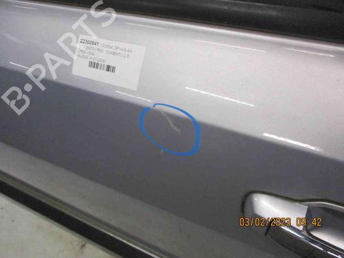 Left front door KIA SORENTO I (JC) 2.5 CRDi 4WD | BP26629605C2 