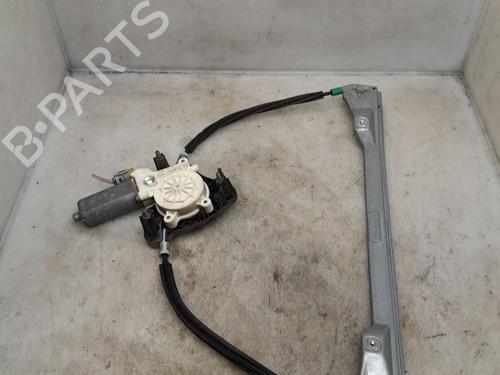 Alzavetro anteriore sinistro RENAULT CLIO II (BB_, CB_) 1.4 16V (B/CB0P, BB13) (98 hp) 30739331