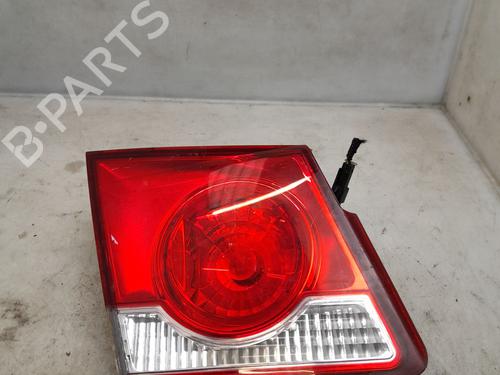 Used Left tailgate light CHEVROLET CRUZE (J300) 2.0 CDI (163 hp) 29550181